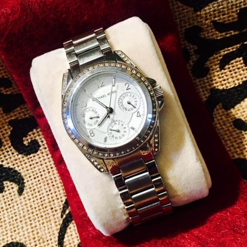 Michael Kors Watch (Women’s)